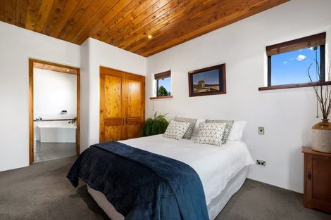 Photo of property in 24 Golf Course Road, Wanaka, 9305