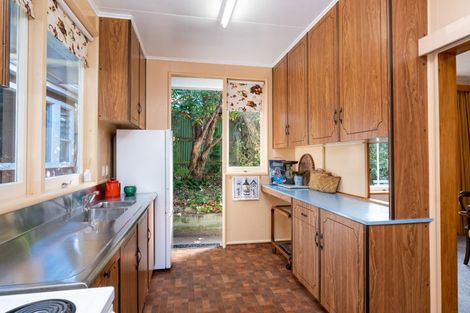 Photo of property in 112 Thompson Road, Bluff Hill, Napier, 4110