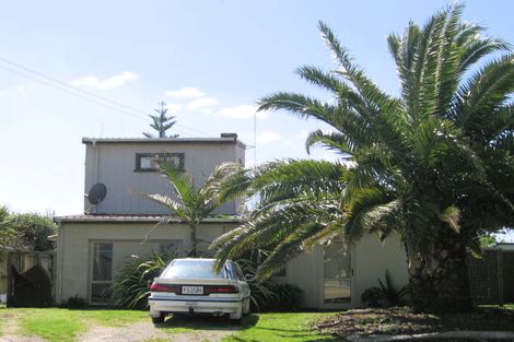 Photo of property in 61 Motiti Road, Papamoa Beach, Papamoa, 3118