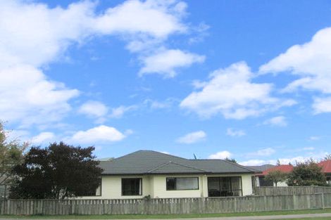 Photo of property in 61 Kiddle Drive, Hilltop, Taupo, 3330