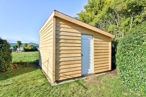 Photo of property in 153 Seaward Road, Edendale, 9825