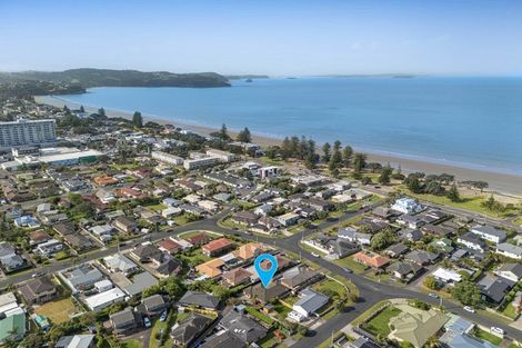 Photo of property in 12a Pine Road, Orewa, 0931