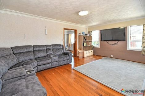 Photo of property in 28 Fairview Road, Papatoetoe, Auckland, 2025