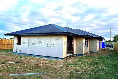 Photo of property in 38 Stackwood Avenue, Woodend, 7691