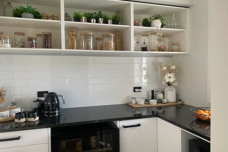 Photo of property in 43 Stockmans Road, Morrinsville, 3371