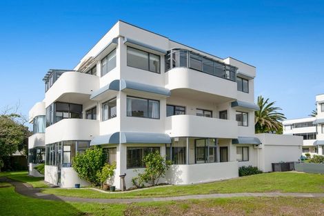 Photo of property in 7c Puriri Avenue, Orewa, 0931