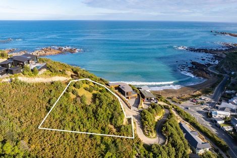Photo of property in 239 Houghton Bay Road, Houghton Bay, Wellington, 6023