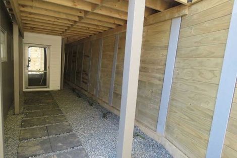 Photo of property in 4/50 Banbury Crescent, Fairfield, Hamilton, 3214