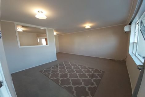 Photo of property in 8 Donald Street, Regent, Whangarei, 0112
