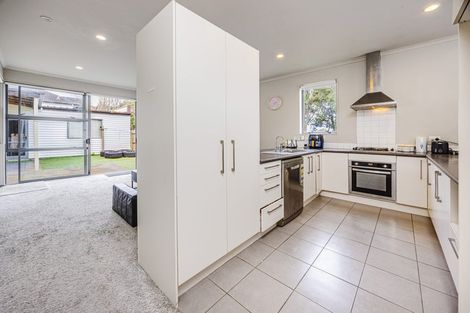 Photo of property in 16 Figaro Crescent, Takanini, 2112