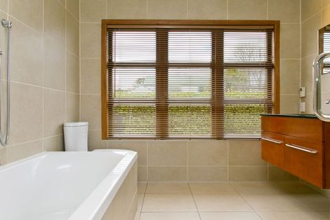 Photo of property in 60 Taharepa Road, Hilltop, Taupo, 3330