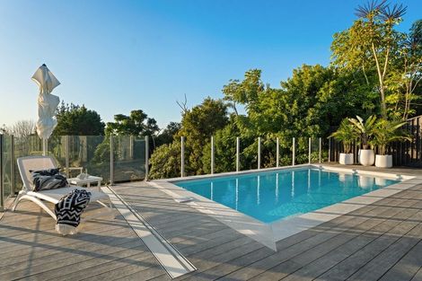 Photo of property in 38 Holcombrooke Lane, Welcome Bay, Tauranga, 3175