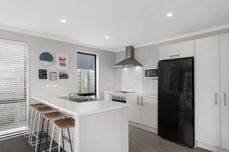 Photo of property in 3 Traverse Lane, Omokoroa, 3114