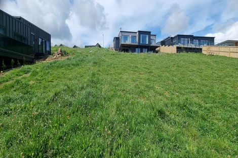 Photo of property in 25 Omahina Street, Raglan, 3225