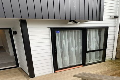 Photo of property in 59a Redwood Drive, Massey, Auckland, 0614