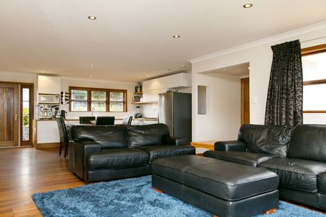 Photo of property in 60 Taharepa Road, Hilltop, Taupo, 3330