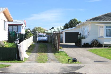 Photo of property in 16 Lloyd Drive, Nawton, Hamilton, 3200