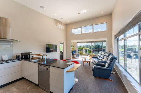 Photo of property in 174 Douglas Street, Highfield, Timaru, 7910