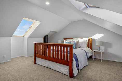 Photo of property in 1 Lowe Place, Rangiora, 7400