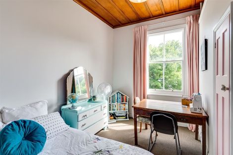 Photo of property in 3 Hooker Avenue, Hospital Hill, Napier, 4110