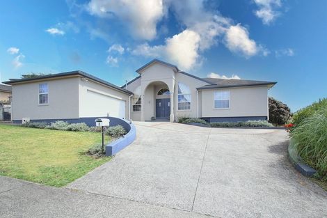 Photo of property in 8 Highgrove Drive, Grandview Heights, Hamilton, 3200