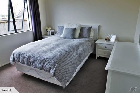 Photo of property in 2/14 Coronation Street, Belmont, Auckland, 0622