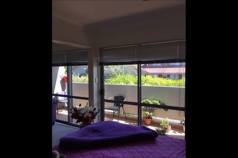 Photo of property in 2c/30 Westward Ho, Glen Eden, Auckland, 0602