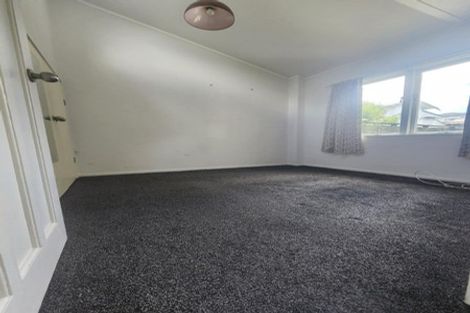 Photo of property in 4/54 View Road, Henderson, Auckland, 0612