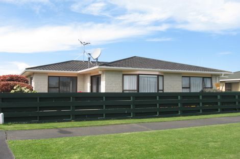 Photo of property in 2b Kakaho Drive, Tawhero, Whanganui, 4501