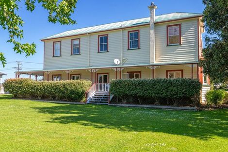 Photo of property in 14 Nelson Street, Helensville, 0800