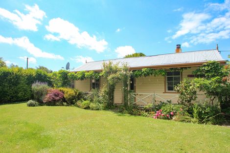 Photo of property in 22 High Street, Kakanui, Oamaru, 9495