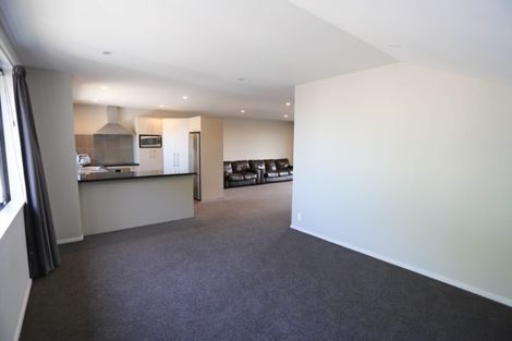 Photo of property in 2/422 Barbadoes Street, Edgeware, Christchurch, 8013