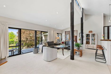 Photo of property in 14 Glenelg Road, Red Beach, 0932