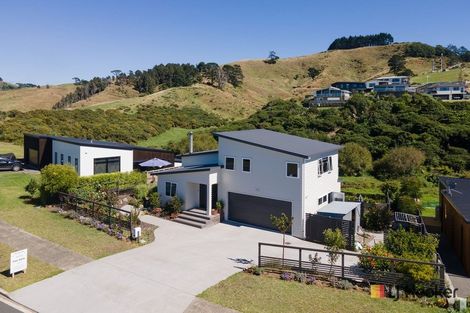 Photo of property in 44 Browns Drive, Waihi Beach, 3611