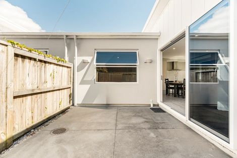 Photo of property in 1 Chain Place, Papamoa, 3118