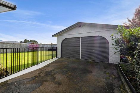 Photo of property in 100 Pembroke Road West, Pembroke, Stratford, 4332