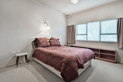 Photo of property in 2/37 Middle Road, Havelock North, 4130