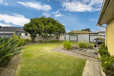 Photo of property in 20 Warwick Crescent, Taradale, Napier, 4112