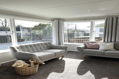 Photo of property in 10c Bull Avenue, Wainuiomata, Lower Hutt, 5014