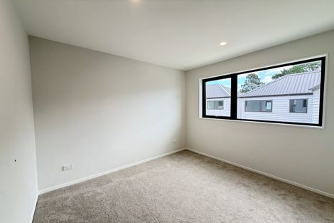 Photo of property in 58b Fitzherbert Avenue, West Harbour, Auckland, 0618