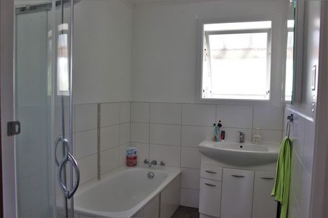 Photo of property in 208 Waikiekie Road, Thames, 3500