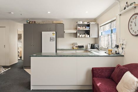 Photo of property in 3 Bicknell Road, Favona, Auckland, 2024