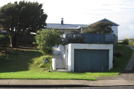 Photo of property in 13 Allen Road, Raumati Beach, Paraparaumu, 5032