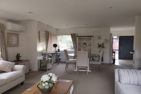 Photo of property in 35 Green Lane, Pukekohe, 2120