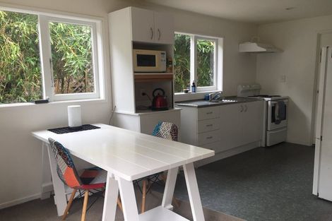 Photo of property in 6a Channel View Road, Campbells Bay, Auckland, 0630
