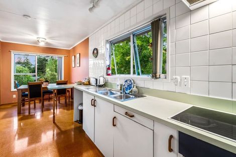 Photo of property in 14 Withers Road, Glen Eden, Auckland, 0602