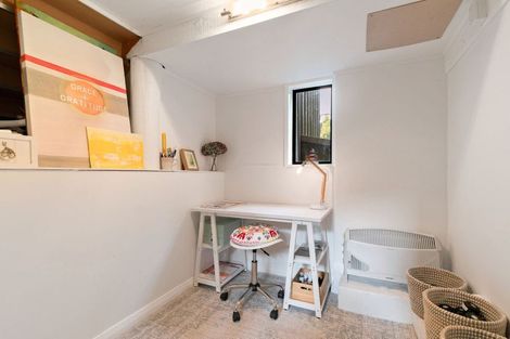 Photo of property in 16 Moonlight Track, Arthurs Point, Queenstown, 9371