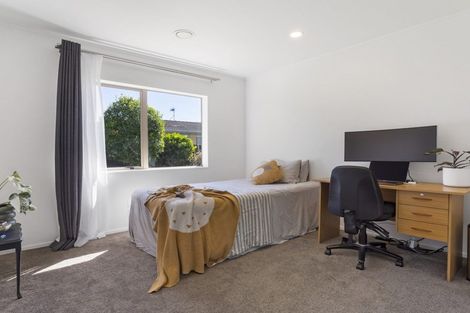 Photo of property in 47 Crawford Avenue, Mangere Bridge, Auckland, 2022