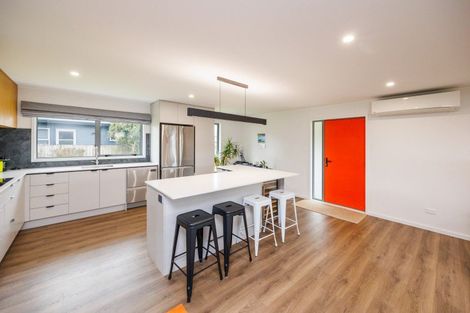 Photo of property in 36 Signal Street, Foxton Beach, Foxton, 4815