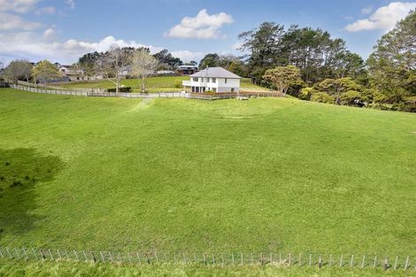 Photo of property in 90 Mcentee Road, Waitakere, Auckland, 0816